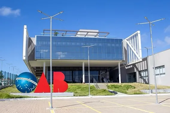 Inaugurou, reinaugurou… mas só agora vai funcionar? Funcionários chegam meses depois à nova sede da OAB-PB
